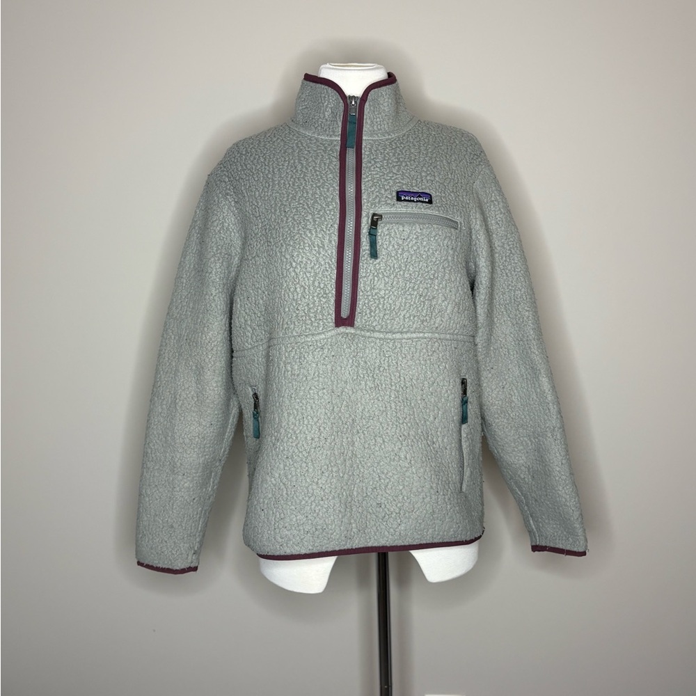 Patagonia Gray Fleece with Burgundy Accents - Picture 1 of 12
